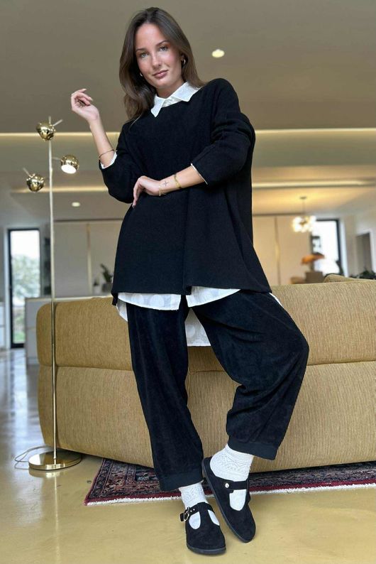 Conrad Oversized Boxy Knit Black 